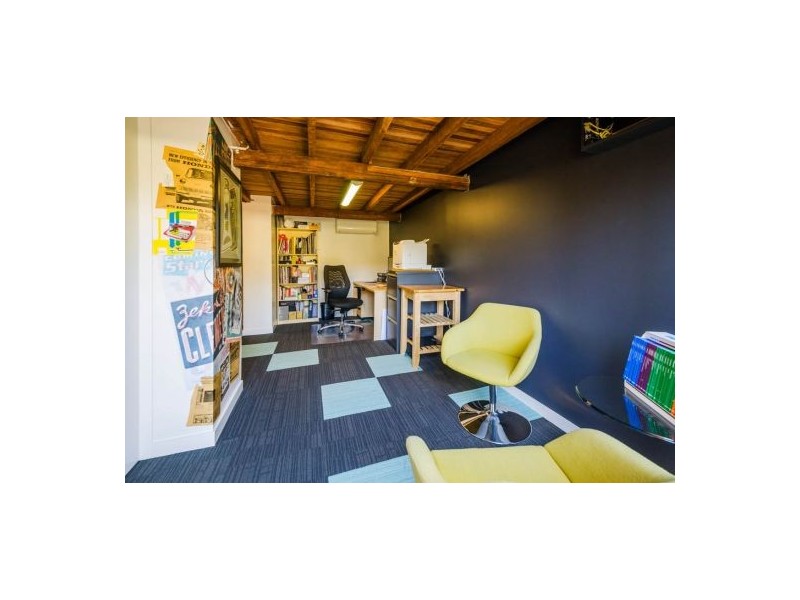 27 Joachim Street, Holland Park West QLD 4121