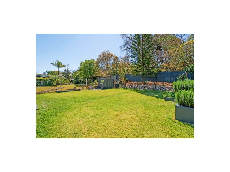 27 Joachim Street, Holland Park West QLD 4121