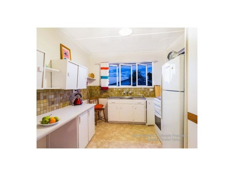 64 Amega Street, Mount Gravatt East QLD 4122