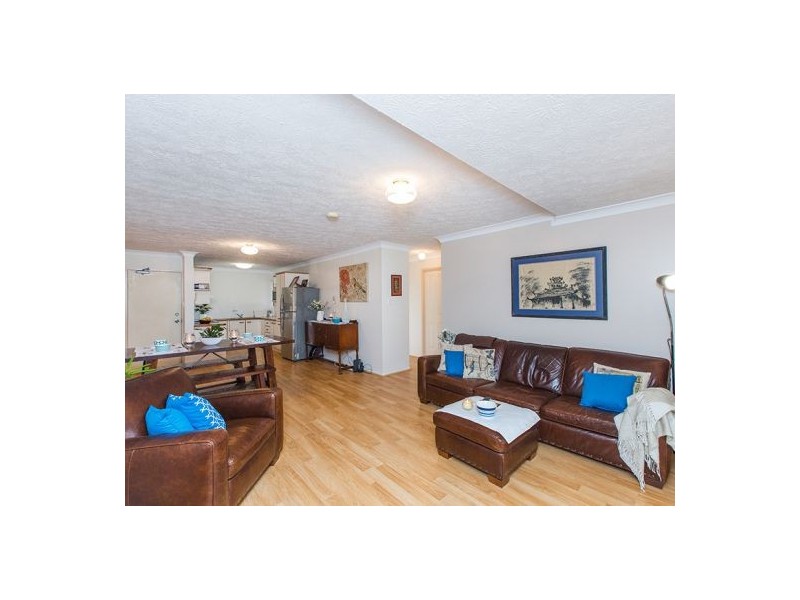 6/13 Nyrang Street, Carina QLD 4152