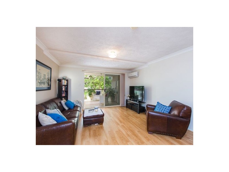 6/13 Nyrang Street, Carina QLD 4152