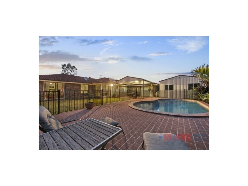 1 Schonrock Street, Wellington Point QLD 4160