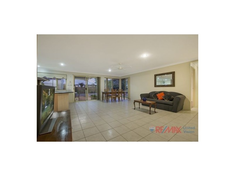 1 Schonrock Street, Wellington Point QLD 4160