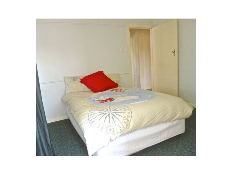 61 Arrol, Camp Hill QLD 4152