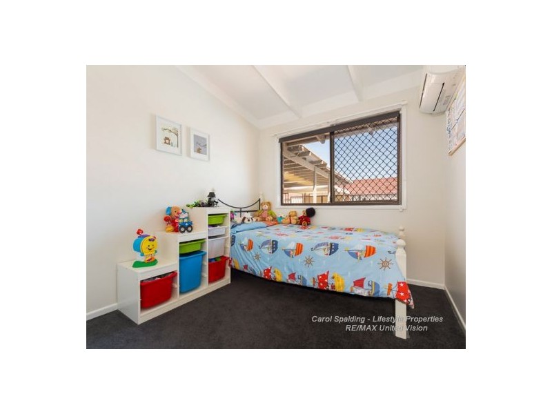 6 Light Street, Springwood QLD 4127