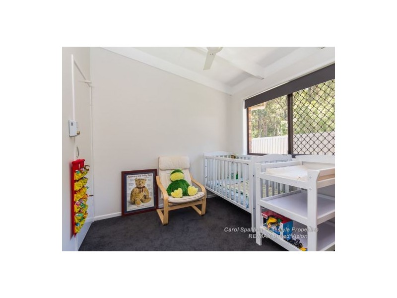 6 Light Street, Springwood QLD 4127