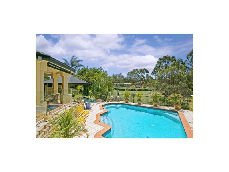 26 Amersham Crescent, Carindale QLD 4152