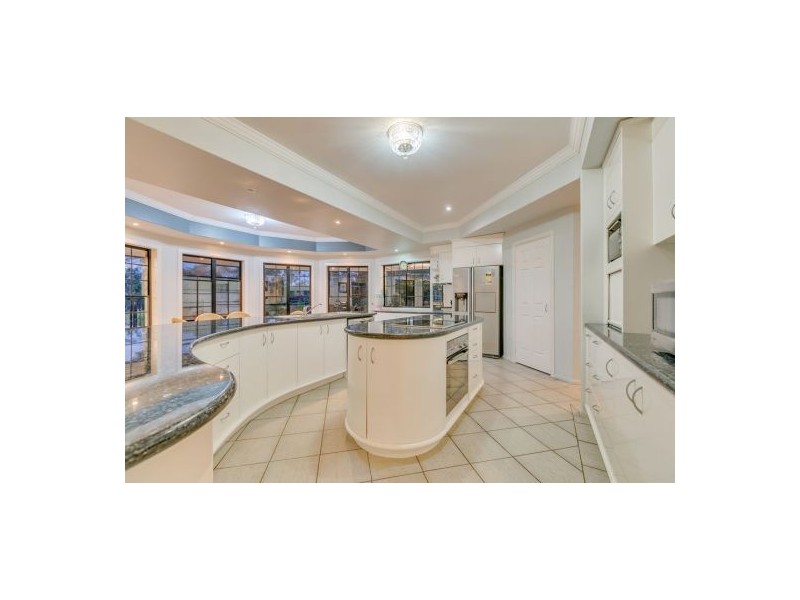 14 Nanette Court, Alexandra Hills QLD 4161