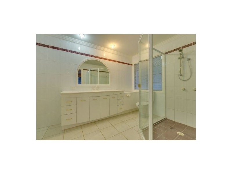 14 Nanette Court, Alexandra Hills QLD 4161