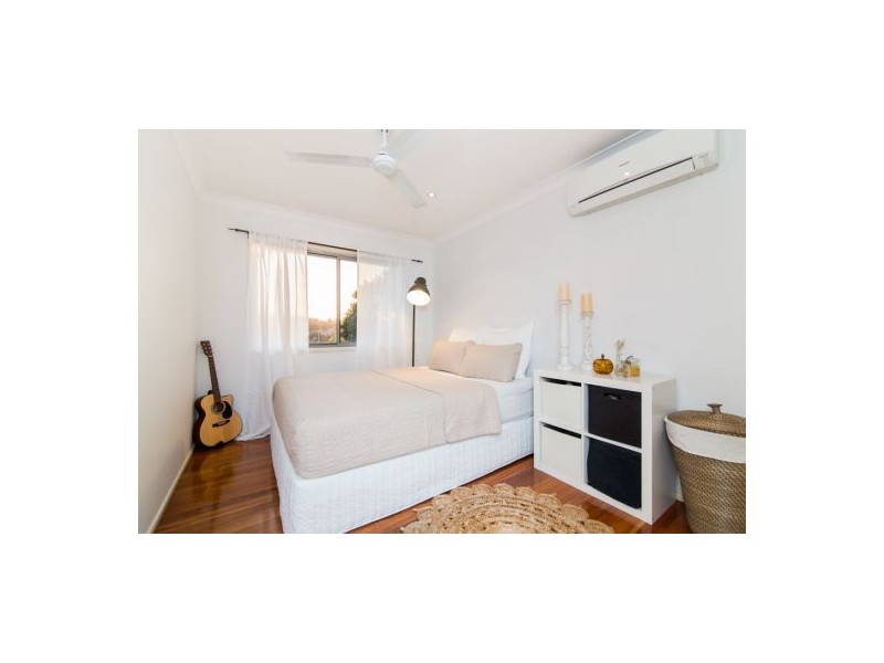 26 Albert Street, Holland Park West QLD 4121