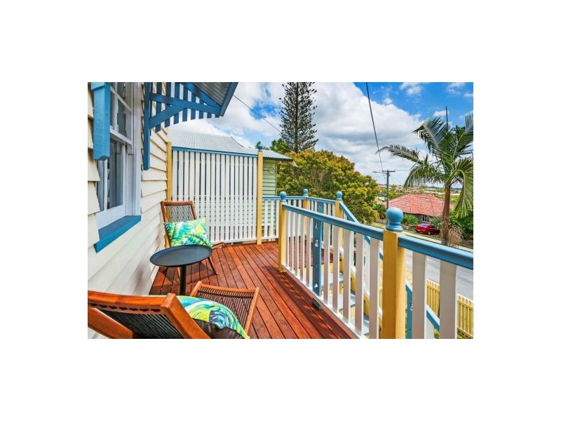 24 Boundary Road, Camp Hill QLD 4152