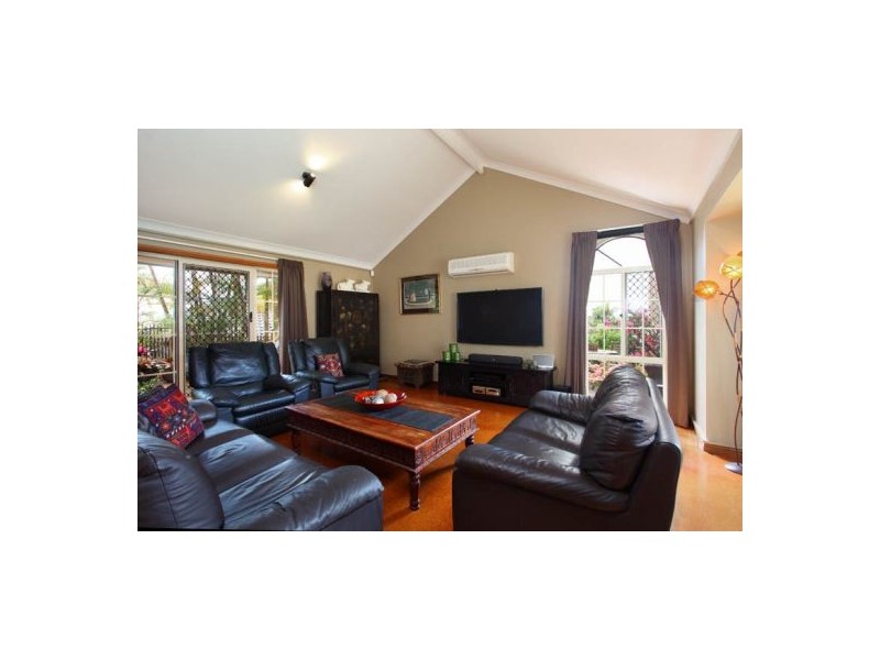 41 Eromanga Street, Carindale QLD 4152