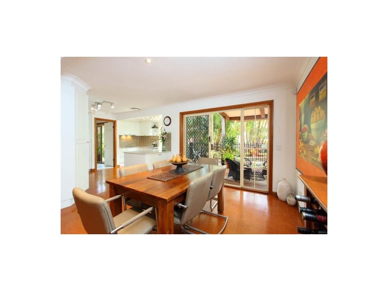 41 Eromanga Street, Carindale QLD 4152