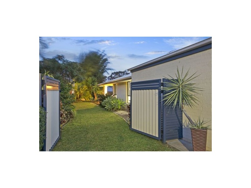 3 Schonrock Street, Wellington Point QLD 4160