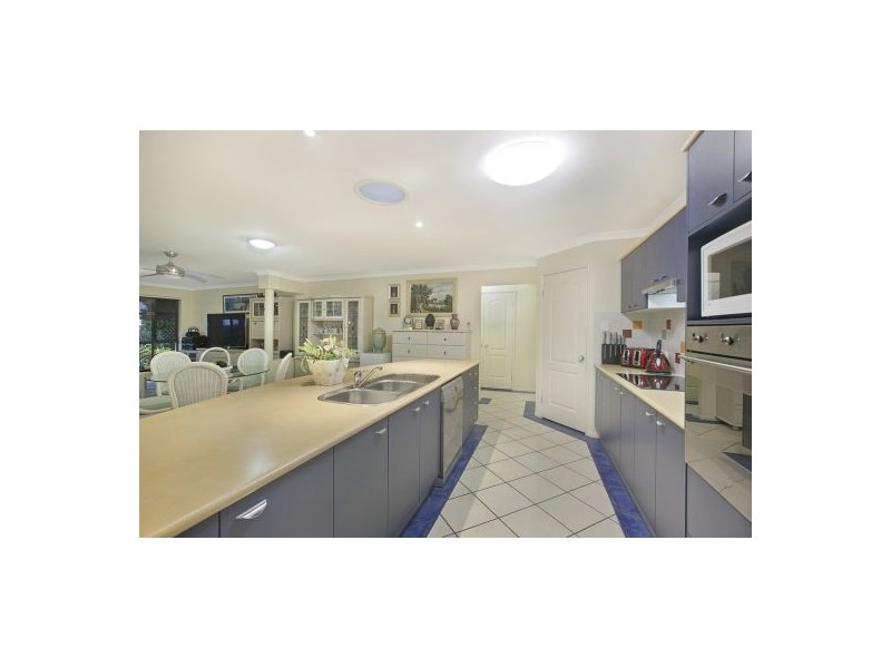 3 Schonrock Street, Wellington Point QLD 4160