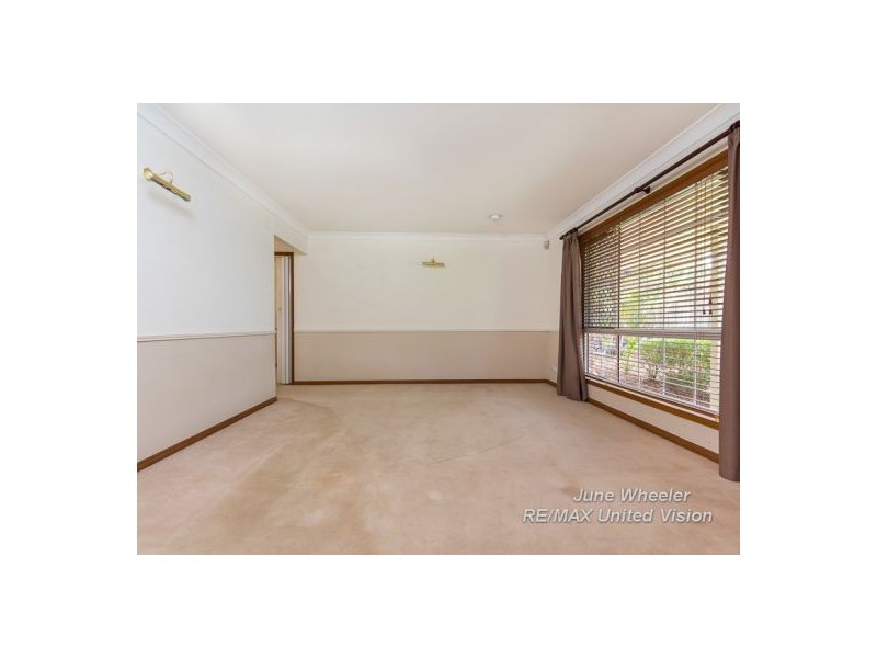 3 Kell Court, Carindale QLD 4152