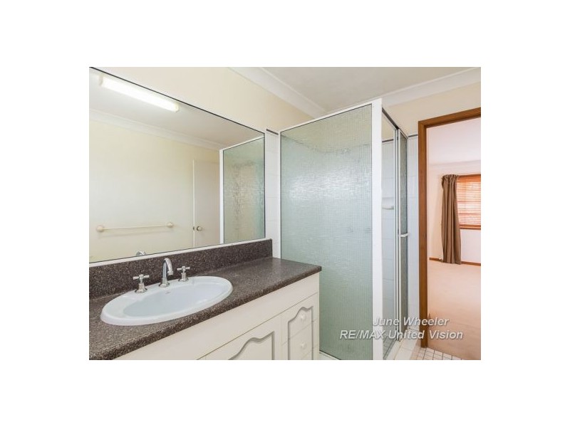 3 Kell Court, Carindale QLD 4152