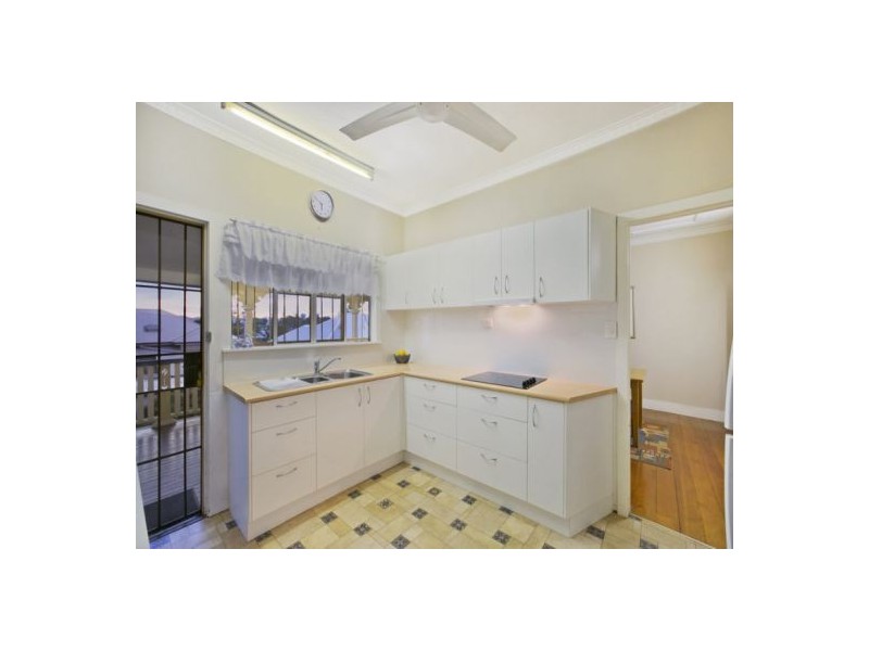 45 Boundary Road, Camp Hill QLD 4152
