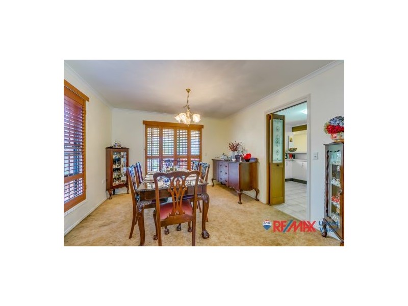 5 Caldicot Place, Carindale QLD 4152