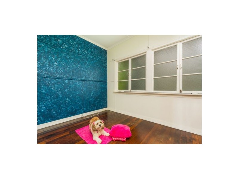 112 Martha Street, Camp Hill QLD 4152