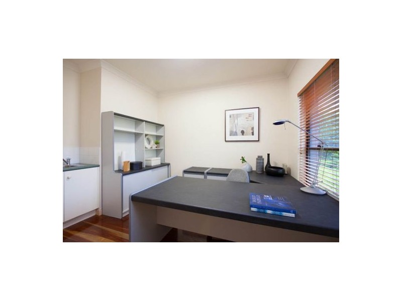 156 delaney cct, Carindale QLD 4152