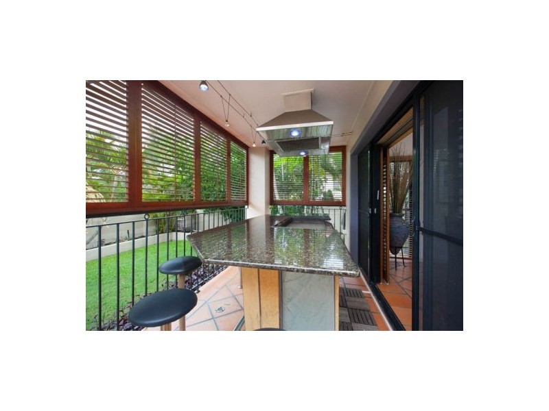 156 delaney cct, Carindale QLD 4152