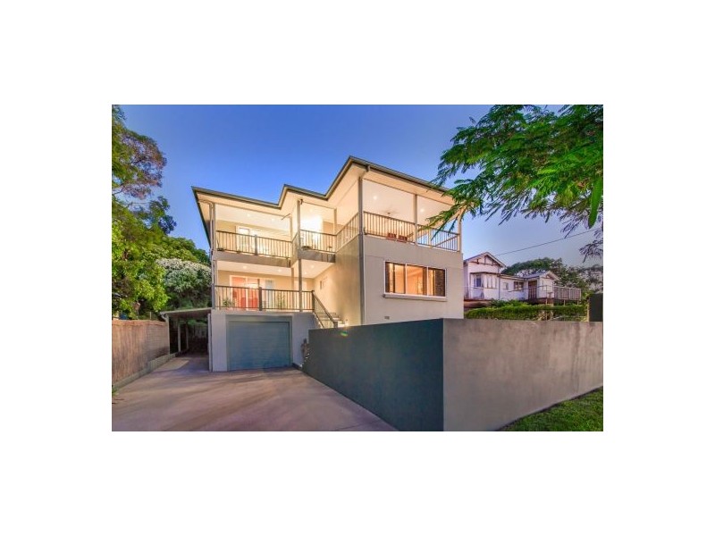 26 Brodie Street, Holland Park West QLD 4121