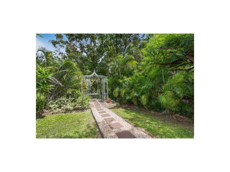 372 Chatsworth Road, Coorparoo QLD 4151