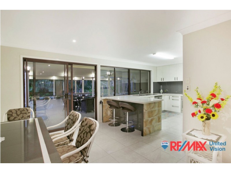 76 Oakridge Street, Burbank QLD 4156