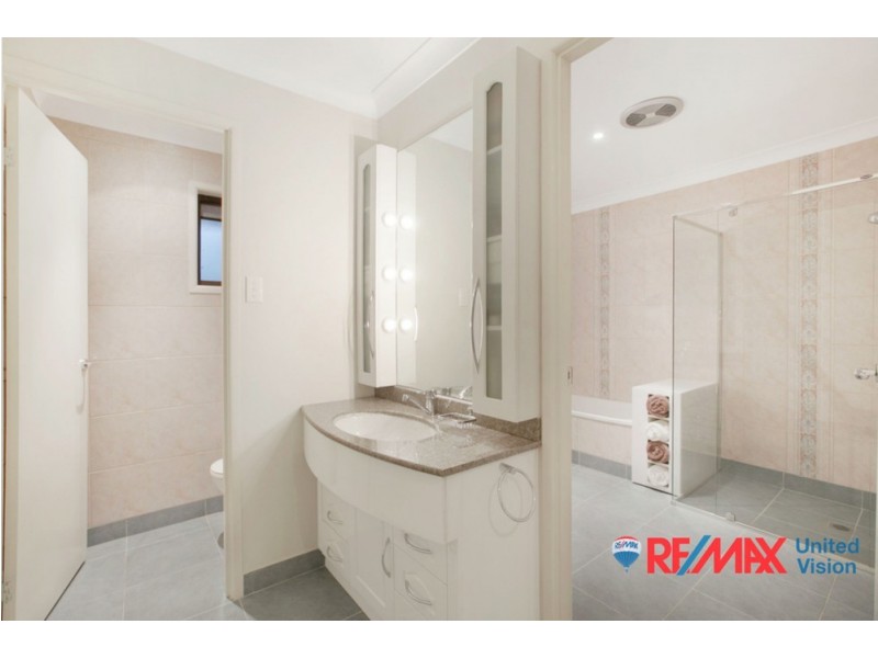 76 Oakridge Street, Burbank QLD 4156