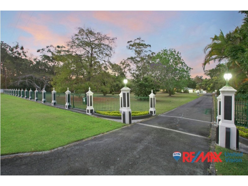 76 Oakridge Street, Burbank QLD 4156