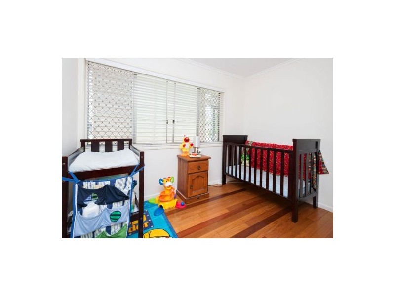 19 Greycliffe Street, Mount Gravatt East QLD 4122