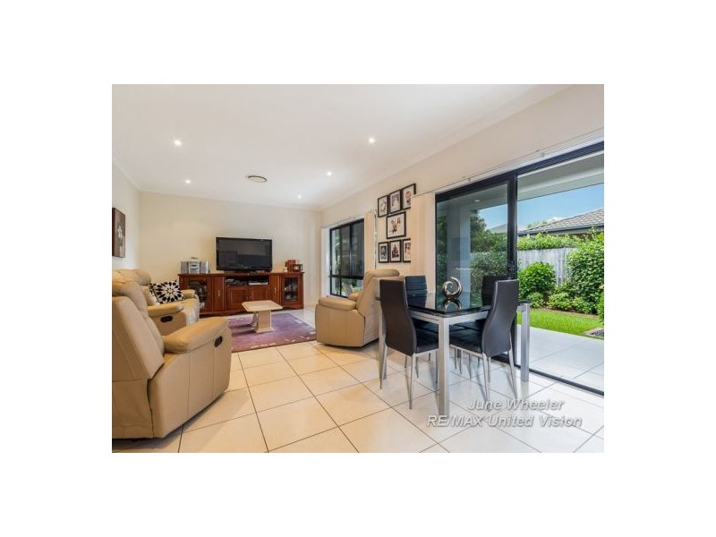 137 Tristania Way, Mount Gravatt East QLD 4122