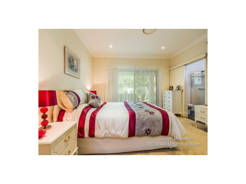 137 Tristania Way, Mount Gravatt East QLD 4122