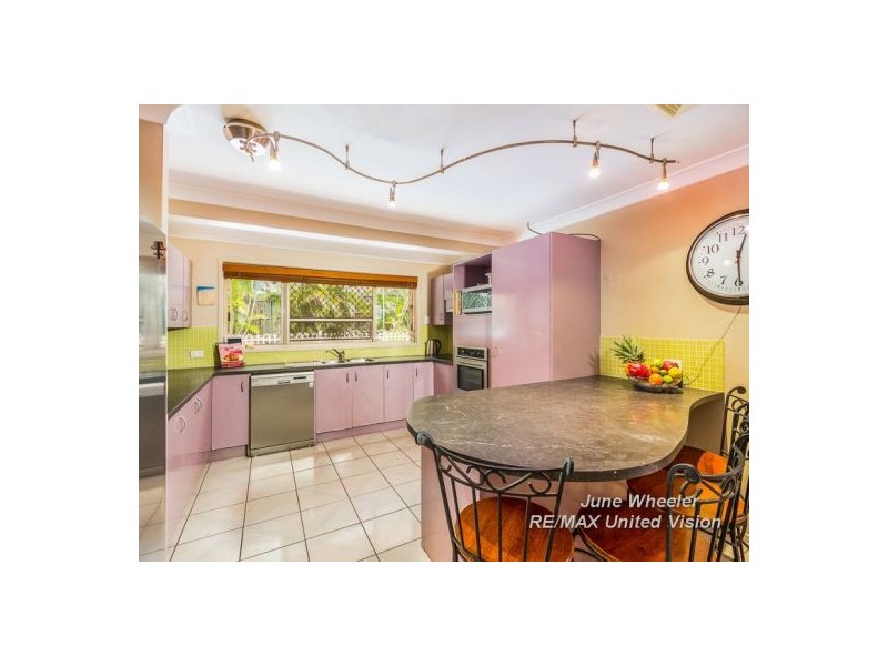 51 Wisteria Crescent, Mount Gravatt East QLD 4122