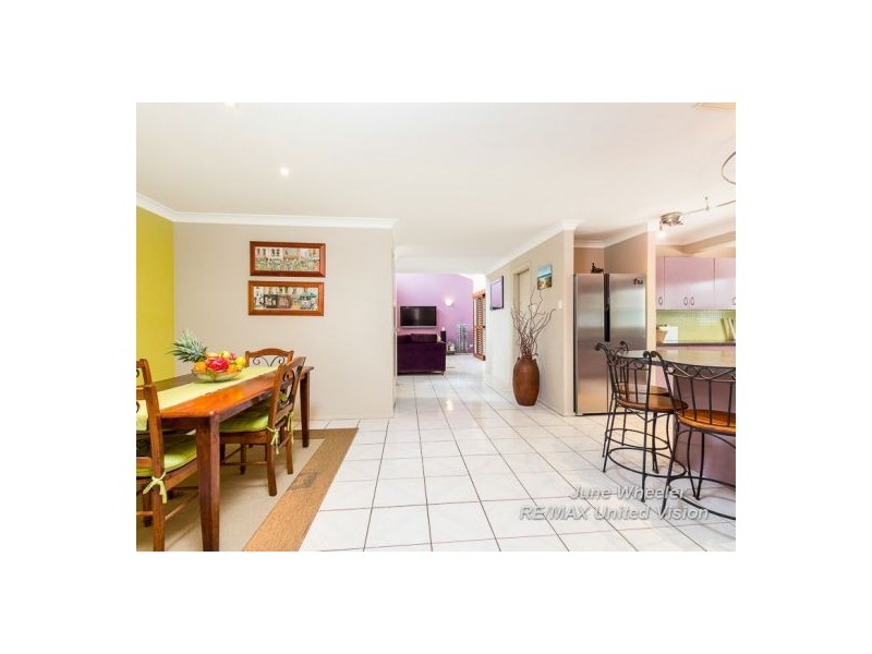 51 Wisteria Crescent, Mount Gravatt East QLD 4122