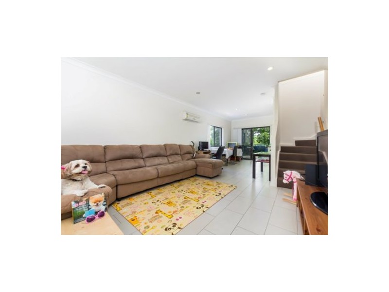 2/333 Stanley Road, Carina QLD 4152