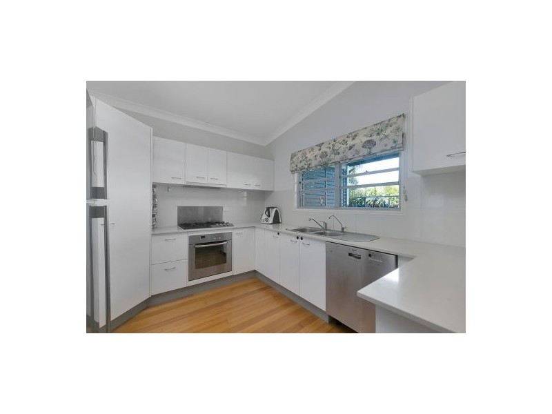 51 Ryder Street, Wynnum QLD 4178