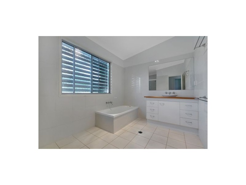 51 Ryder Street, Wynnum QLD 4178