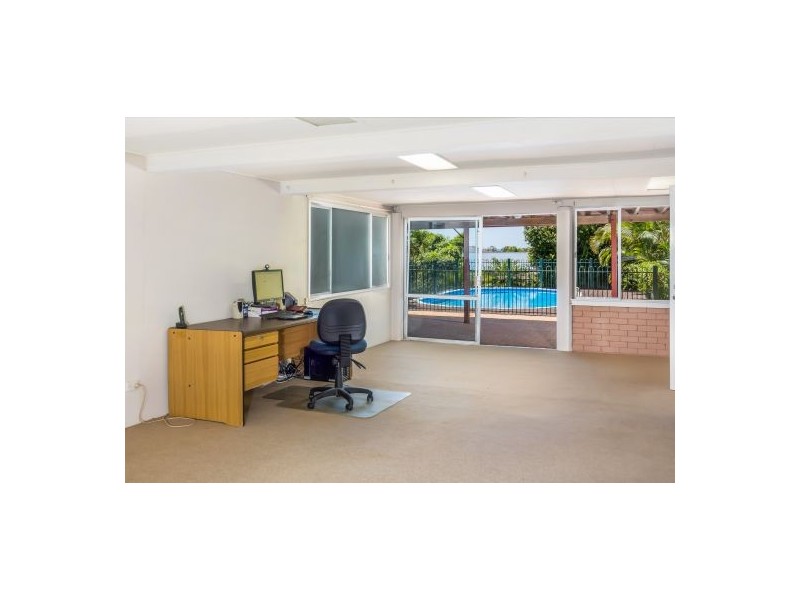 535 Tingal Road, Wynnum QLD 4178