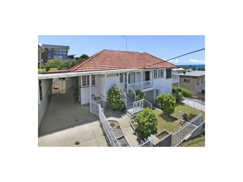 11 Kooralgin Street, Manly QLD 4179