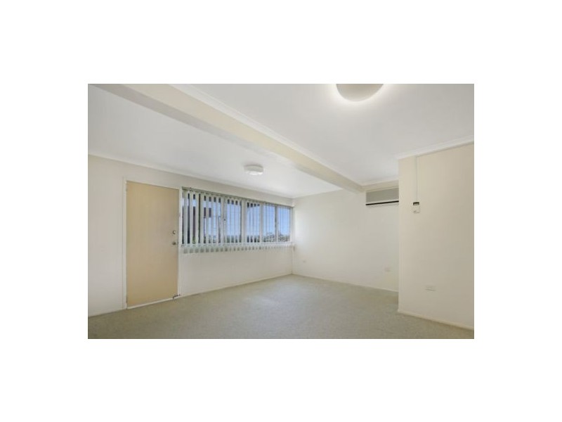 11 Kooralgin Street, Manly QLD 4179