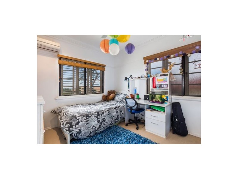 531 Tingal Road, Wynnum QLD 4178