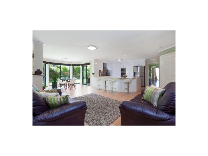 10 Eucalypt Close, Mackenzie QLD 4156