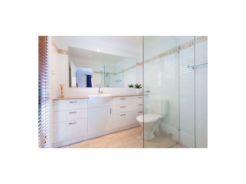 10 Eucalypt Close, Mackenzie QLD 4156