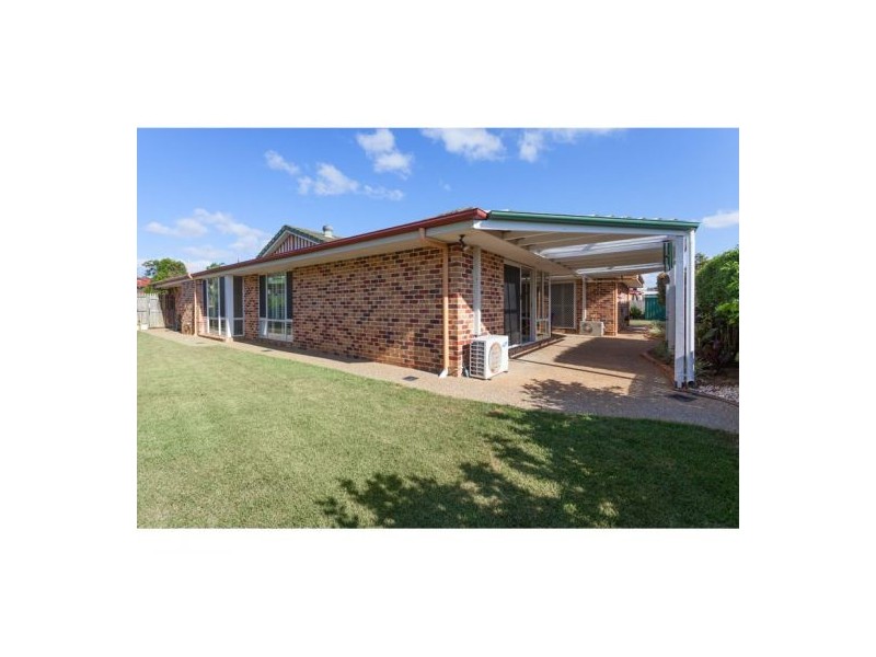 46 Regency Place, Carindale QLD 4152
