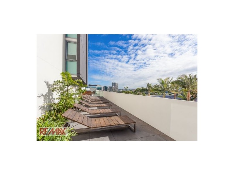 504 – 53 Wyandra Street, Teneriffe QLD 4005