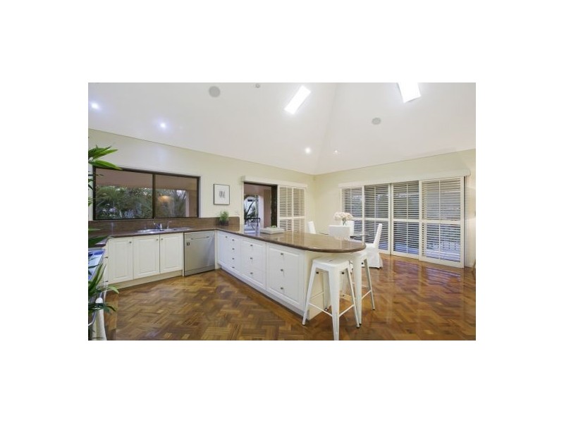 9 Hopetoun Close, Carindale QLD 4152