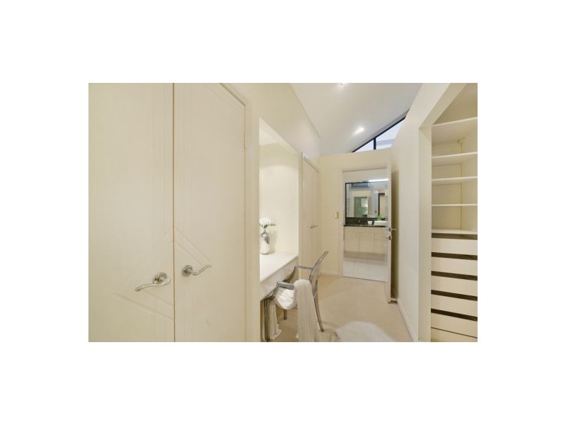 9 Hopetoun Close, Carindale QLD 4152