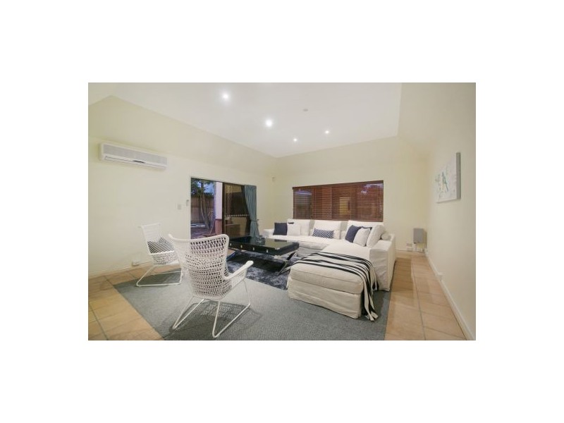 9 Hopetoun Close, Carindale QLD 4152